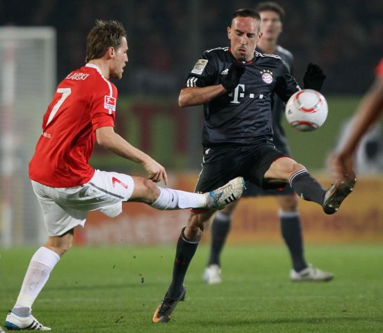 色的比赛格 色的比赛格